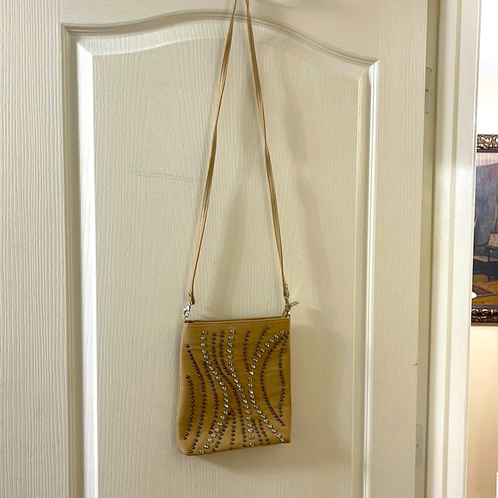 Cross body purse